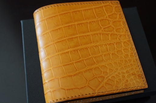 最終値下げ　万双 ミニ財布 クロコダイル ポロサス キャメル 万双 クロコダイルミニ財布（キャメル） 3万7,800円: Mのブツ欲日記