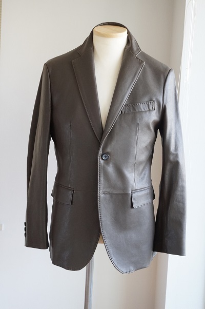 新品 JOSEPH ABBOUD ベジタブルラムレザージャケット M ブラック JOSEPH ABBOUD（ジョセフ アブード） ベジタブルラムレザー